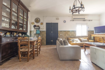 Casas o chalets-Venta-Carmona-1404574-Foto-26-Carrousel