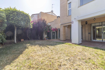 Casas o chalets-Venta-Espartinas-2292118-Foto-17-Carrousel