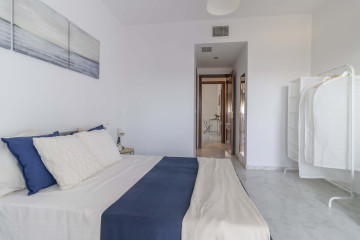 Pisos-Venta-Mairena del Aljarafe-2300401-Foto-34-Carrousel