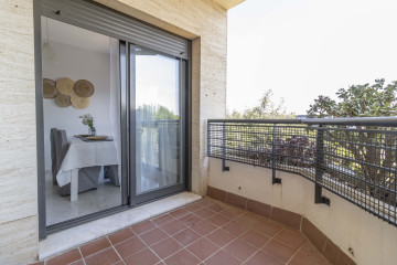 Pisos-Venta-Mairena del Aljarafe-2300401-Foto-10-Carrousel