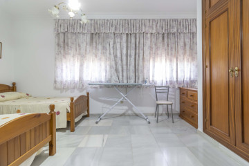 Casas o chalets-Venta-Gines-2308066-Foto-42-Carrousel