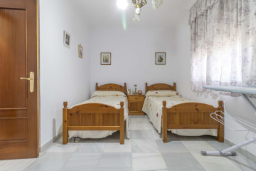 Casas o chalets-Venta-Gines-2308066-Foto-44-Carrousel