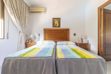 Casas o chalets-Venta-Gines-2308066-Foto-49-Carrousel