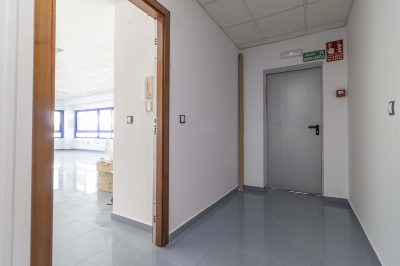 Oficinas-Alquiler-Dos Hermanas-2348858-Foto-8