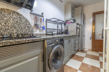 Pisos-Venta-Sevilla-2352600-Foto-5-Carrousel