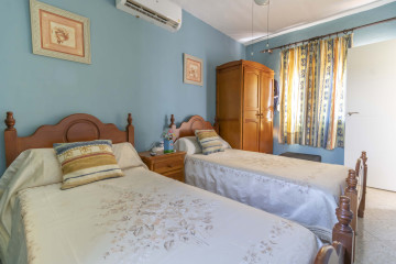 Casas o chalets-Venta-Espartinas-2356118-Foto-53-Carrousel