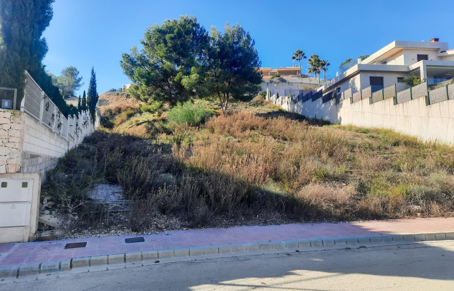 fincas-y-solares en molina-de-segura · calle-cometa-17 160000€
