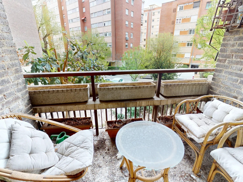 Piso a Reformar junto al Retiro en el barrio de la Estrella