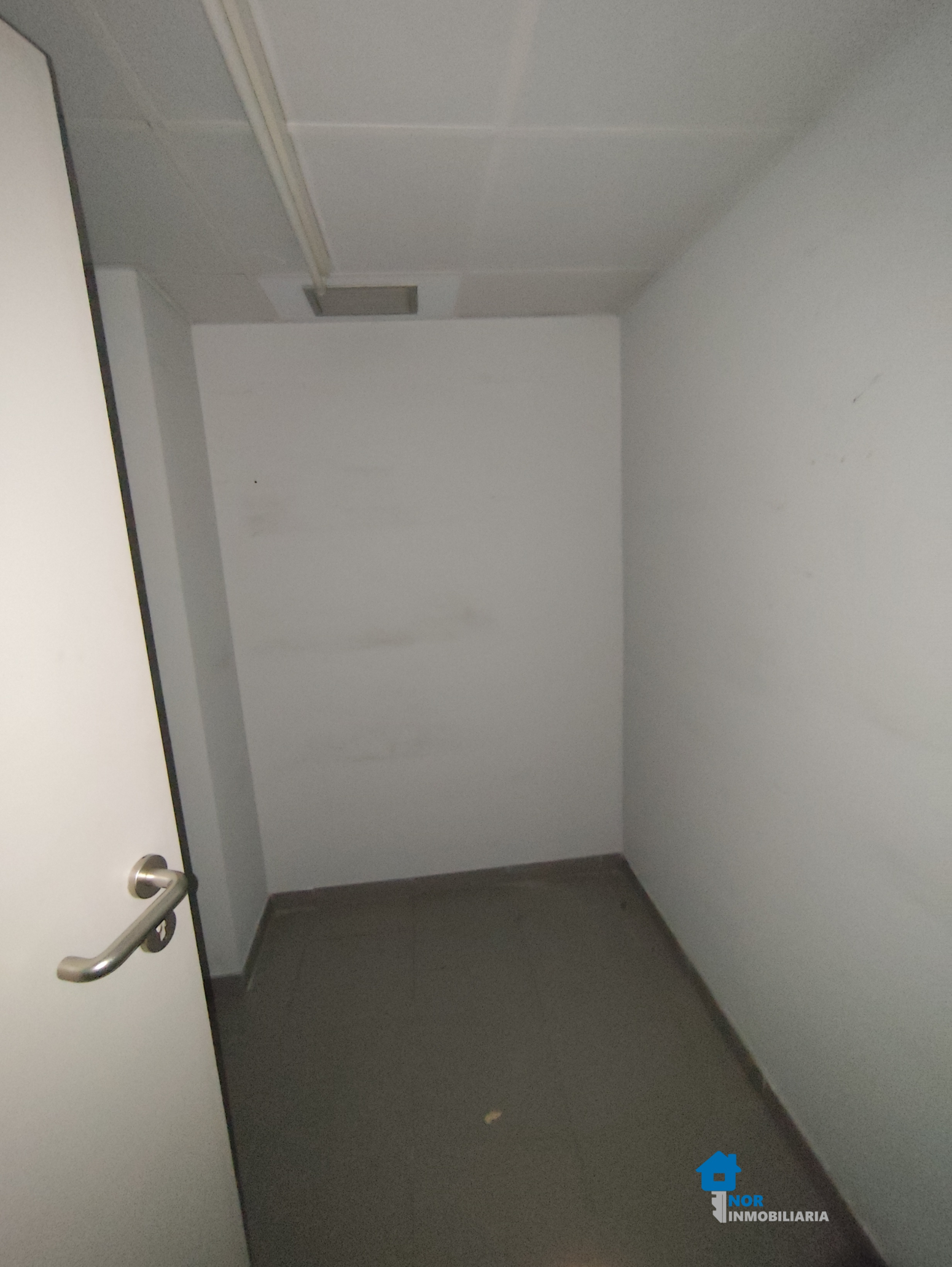 Locales-Alquiler-Laredo-2347487-Foto-8