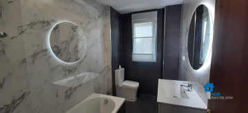 Pisos-Venta-Laredo-2347988-Foto-23-Carrousel