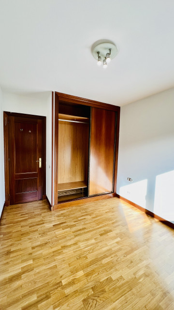 Pisos-Venta-Oviedo-1041376-Foto-38-Carrousel