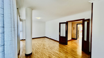 Pisos-Venta-Oviedo-1041376-Foto-7-Carrousel