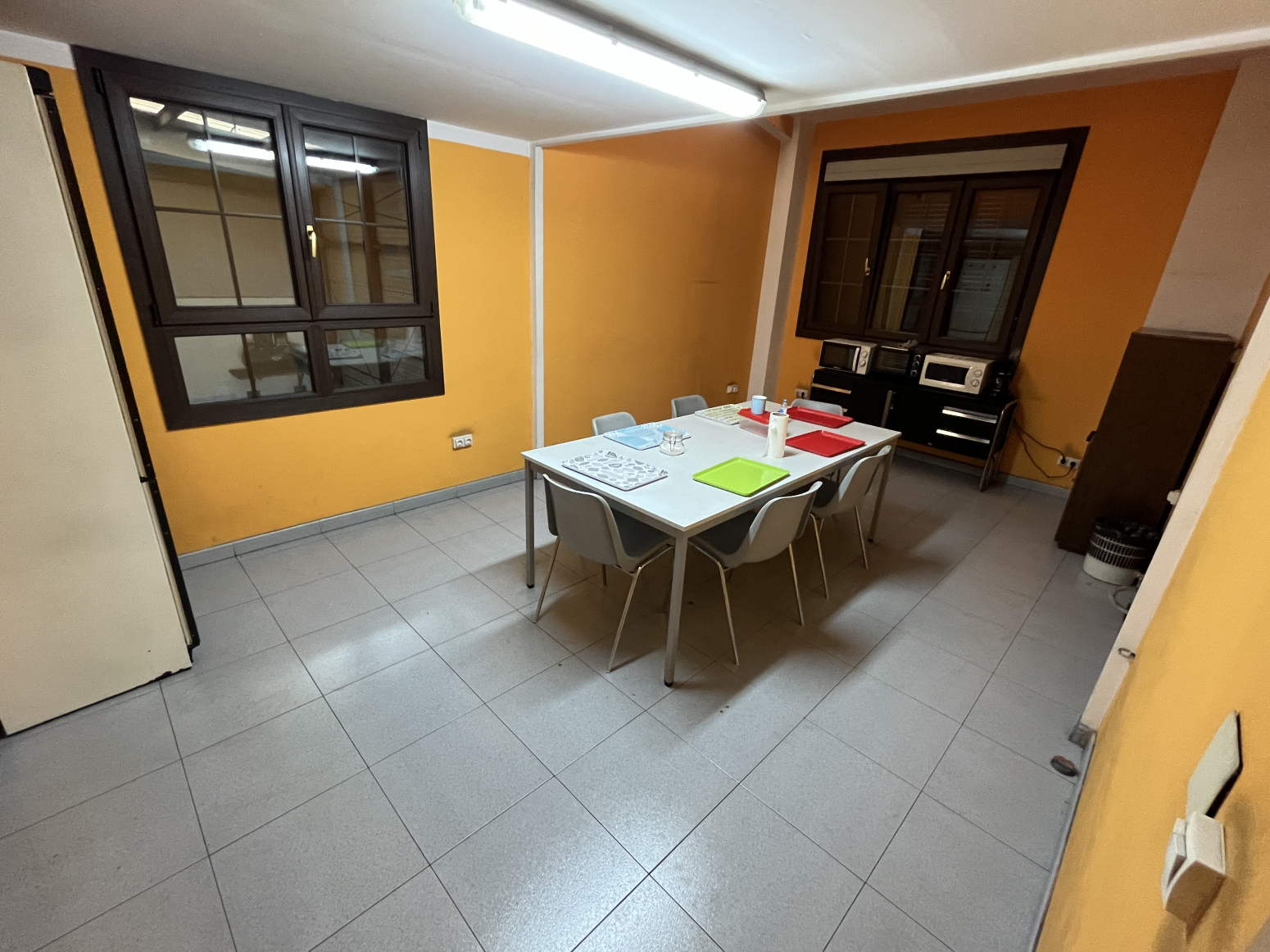 Naves-Alquiler-AvilÃ©s-1396761-Foto-9