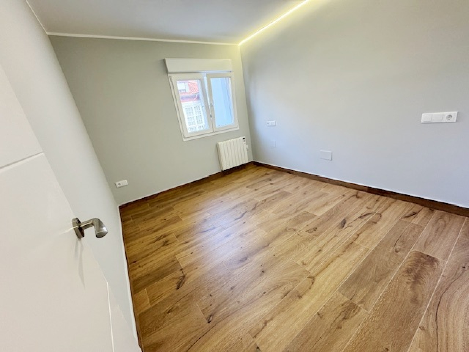 Pisos-Venta-AvilÃ©s-1586726-Foto-3