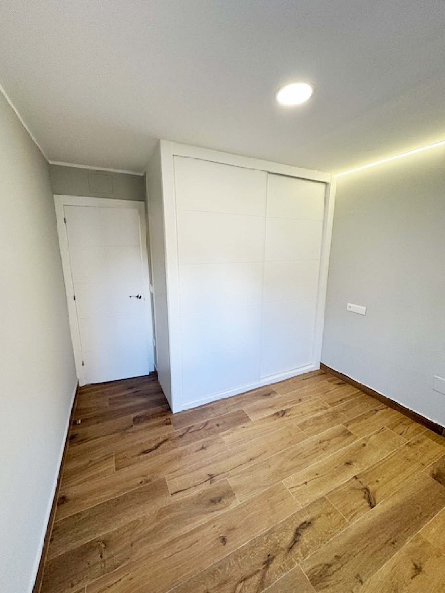 Pisos-Venta-AvilÃ©s-1586726-Foto-7