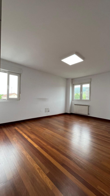 Pisos-Venta-PiÃ©lagos-2347831-Foto-13-Carrousel