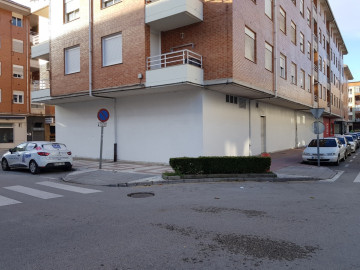 Locales-Venta-Los Corrales de Buelna-2311319-Foto-5-Carrousel