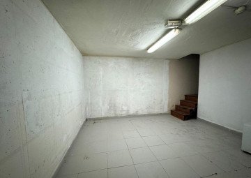 Garajes-Venta-Los Corrales de Buelna-2311370-Foto-7-Carrousel