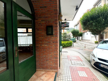 Locales-Venta-Los Corrales de Buelna-2311379-Foto-49-Carrousel