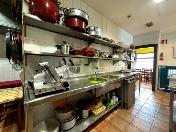Locales-Venta-Los Corrales de Buelna-2311379-Foto-36-Carrousel