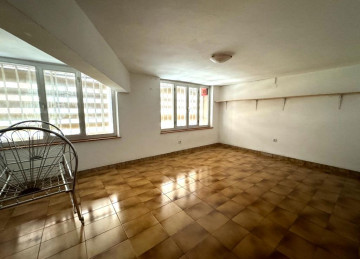 Locales-Alquiler-Los Corrales de Buelna-2311382-Foto-11-Carrousel