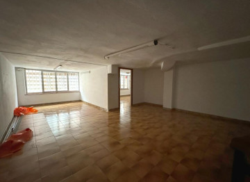 Locales-Alquiler-Los Corrales de Buelna-2311382-Foto-13-Carrousel
