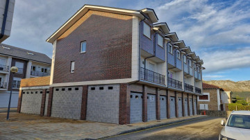 Locales-Venta-San Felices de Buelna-2311418-Foto-3-Carrousel