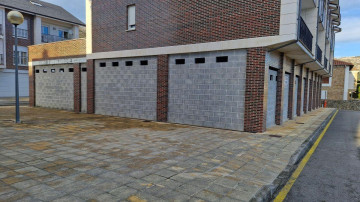 Locales-Venta-San Felices de Buelna-2311418-Foto-0-Carrousel
