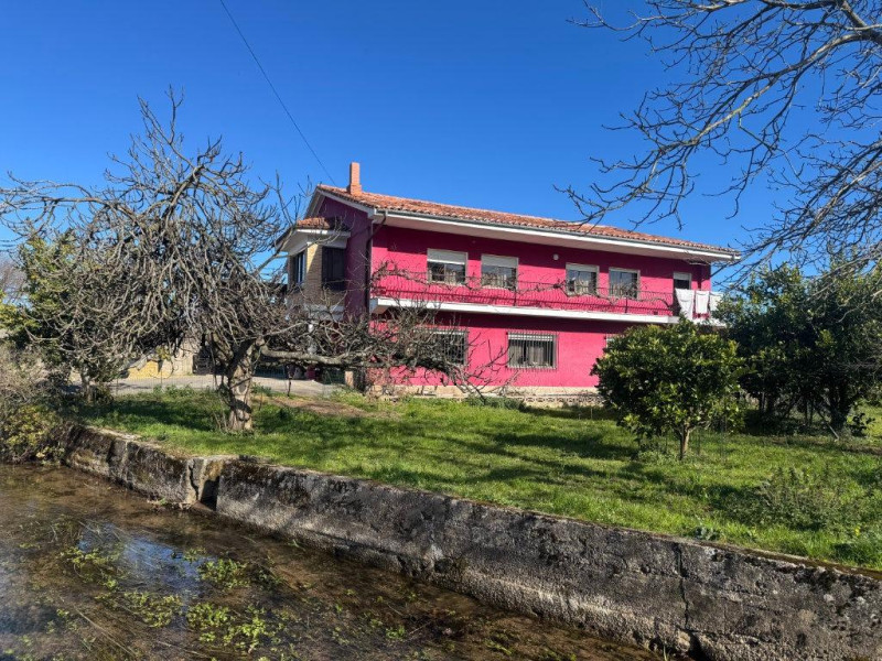 Casas o chalets-Venta-Cabezón de la Sal-2311436