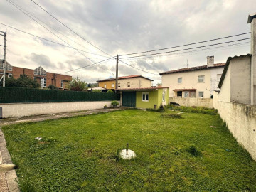 Casas o chalets-Venta-Los Corrales de Buelna-2311439-Foto-30-Carrousel