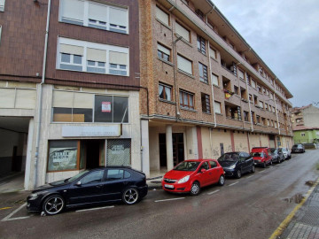 Locales-Venta-Los Corrales de Buelna-2311457-Foto-11-Carrousel