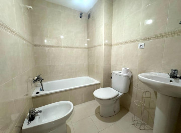 Pisos-Venta-Los Corrales de Buelna-2311472-Foto-17-Carrousel