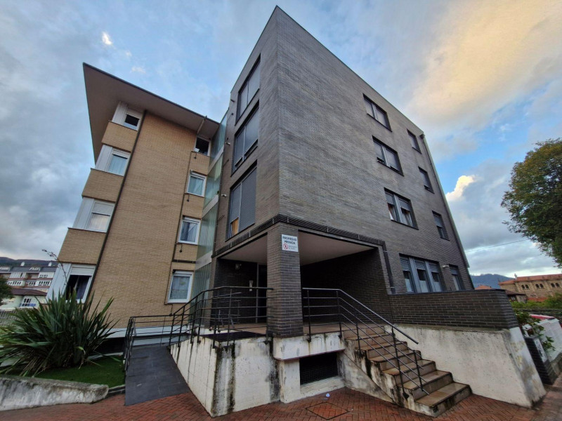Pisos-Venta-Los Corrales de Buelna-2311472