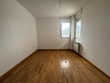Pisos-Venta-Los Corrales de Buelna-2311472-Foto-7-Carrousel