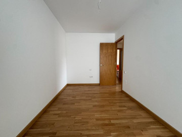 Pisos-Venta-Los Corrales de Buelna-2311472-Foto-24-Carrousel