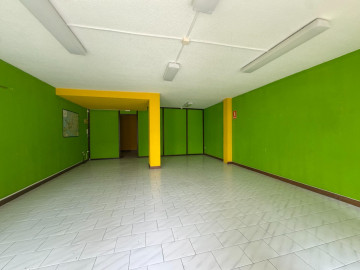 Locales-Alquiler-Los Corrales de Buelna-2311478-Foto-4-Carrousel