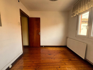 Casas o chalets-Venta-Los Corrales de Buelna-2311484-Foto-1-Carrousel