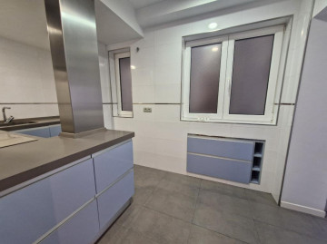 Pisos-Venta-Torrelavega-2311505-Foto-10-Carrousel