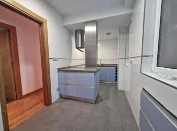 Pisos-Venta-Torrelavega-2311505-Foto-7-Carrousel