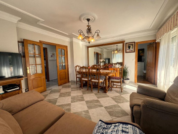 Casas o chalets-Venta-San Felices de Buelna-2311511-Foto-2-Carrousel
