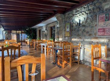 Negocios-Alquiler-Los Corrales de Buelna-2311529-Foto-15-Carrousel