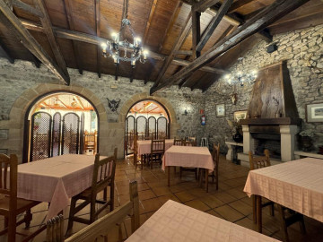 Negocios-Alquiler-Los Corrales de Buelna-2311529-Foto-19-Carrousel