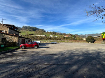 Negocios-Alquiler-Los Corrales de Buelna-2311529-Foto-31-Carrousel