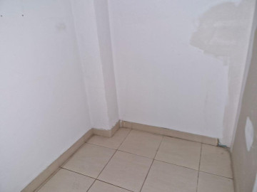 Locales-Venta-Torrelavega-2311544-Foto-9-Carrousel