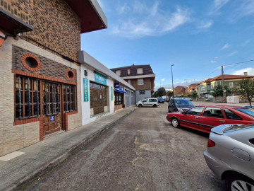 Locales-Venta-Torrelavega-2311544-Foto-1-Carrousel