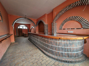 Locales-Venta-Torrelavega-2311544-Foto-0-Carrousel
