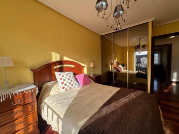 Casas o chalets-Venta-Torrelavega-2311574-Foto-23-Carrousel