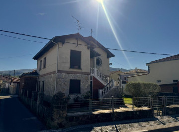 Casas o chalets-Venta-Los Corrales de Buelna-2311607-Foto-31-Carrousel
