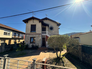 Casas o chalets-Venta-Los Corrales de Buelna-2311607-Foto-33-Carrousel