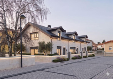 Casas o chalets-Venta-Torrelavega-2311637-Foto-0-Carrousel